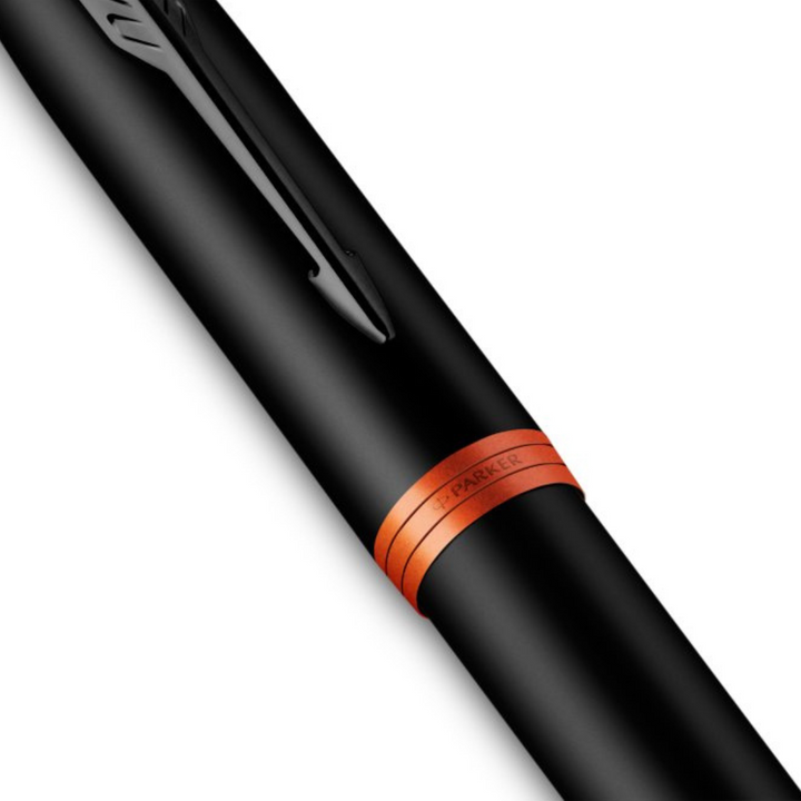 Parker IM PROFESSIONAL Vibrant Ring BT Fountain Pen Flame Orange — barrel detail