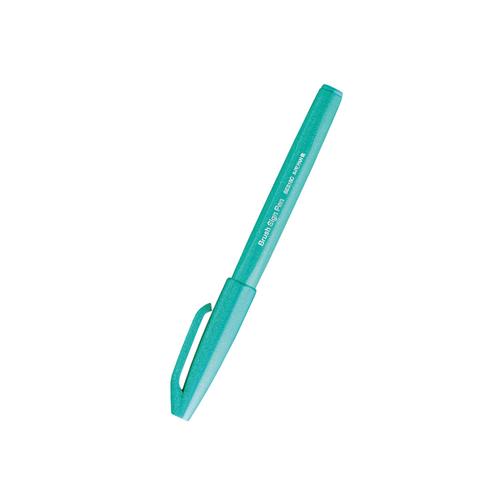 Pentel Brush Sign Pen - Emerald Green — detail view