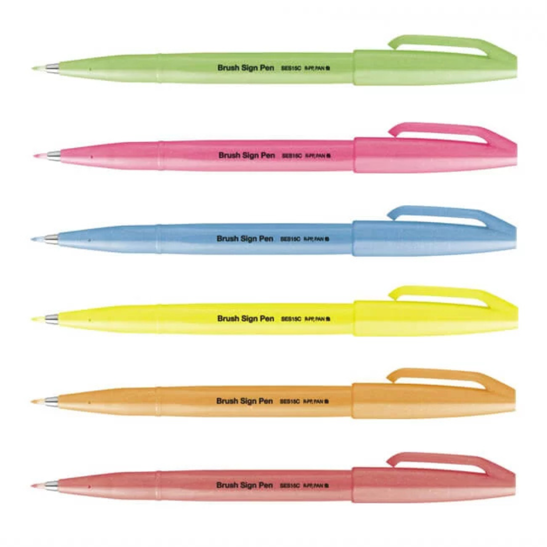 Pentel Brush Sign Pen - Fluorescent Orange — angle view