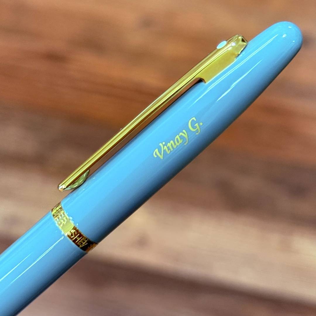 Personalized Name Engraving On Sheaffer VFM E9427 Rollerball Pen - Glossy Light Gray with PVD Gold-tone Trims