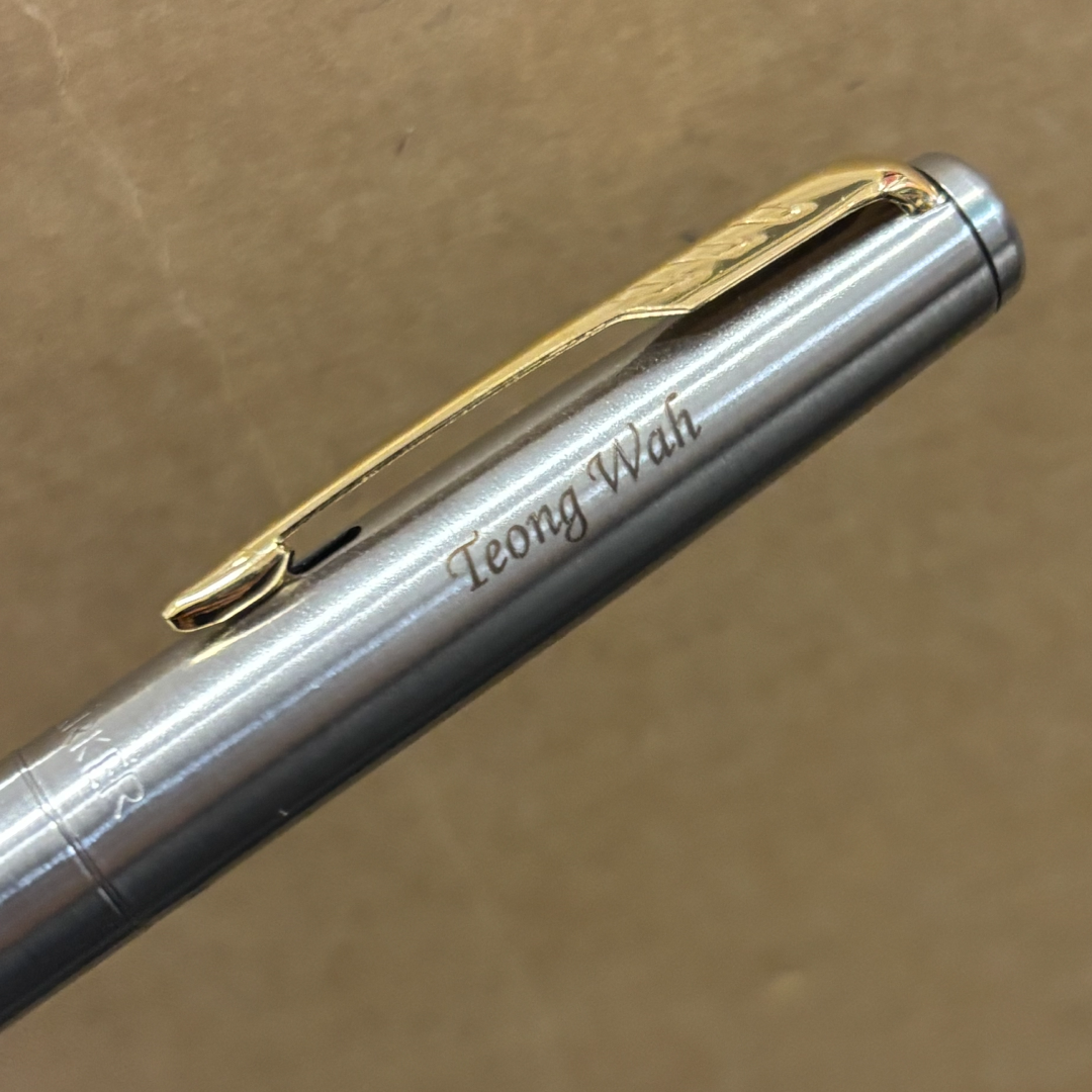 Personalised name engraving on Parker Jotter Stainless Steel GT Fountain Pen at Cityluxe WorkRoom