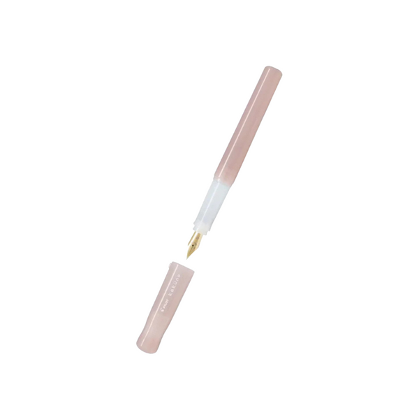 Pilot Kakuno Fountain Pen - Madoromi Pink — capped