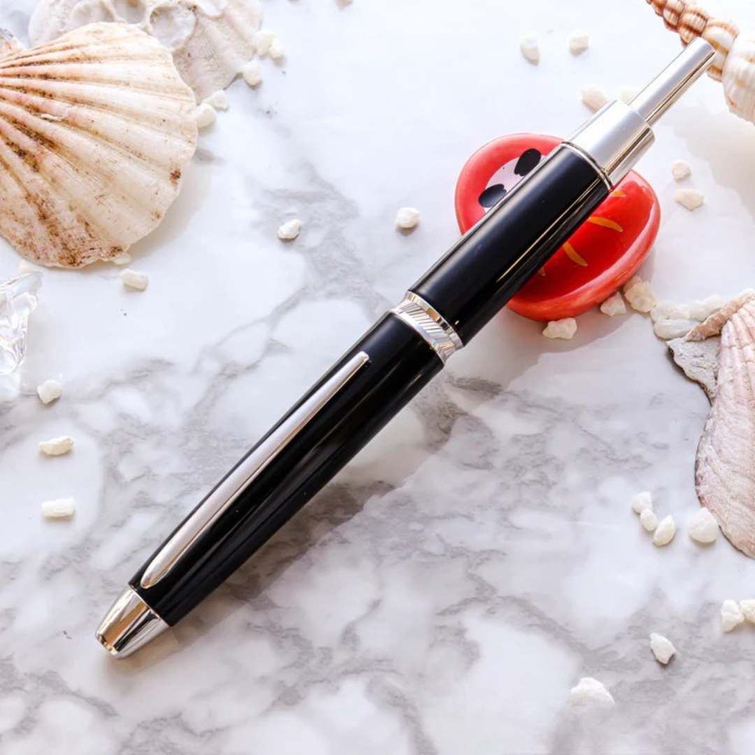 Pilot Vanishing Point Capless Luxury LS Fountain Pen - Black 18K Gold Rhodium-plated Nib — barrel detail