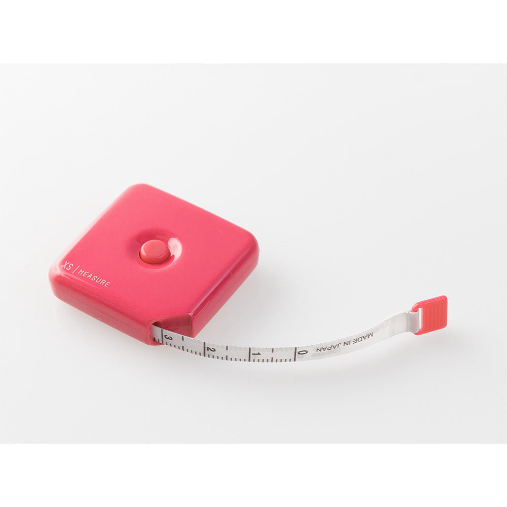 Midori XS Tape Measure (1.5M) — close-up