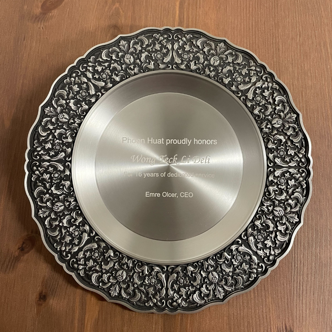 Royal Selangor Classic Expressions Satin Plate — angle view