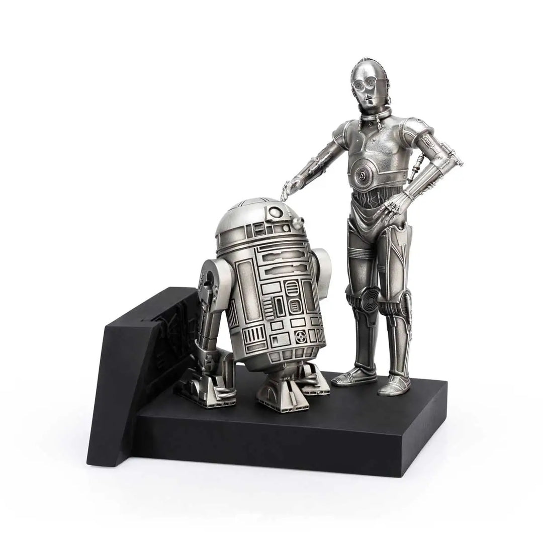 Royal Selangor Starwars Figurine - C-3PO and R2-D2 Endor — close-up
