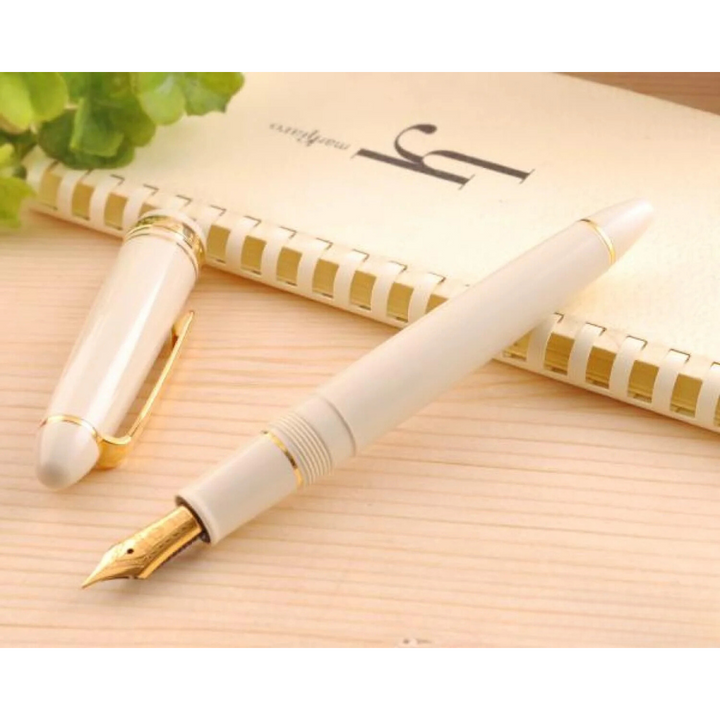 Sailor 1911S 14k Nib Fountain Pen - Ivory with Gold Accent [Pre-Order] — with packaging