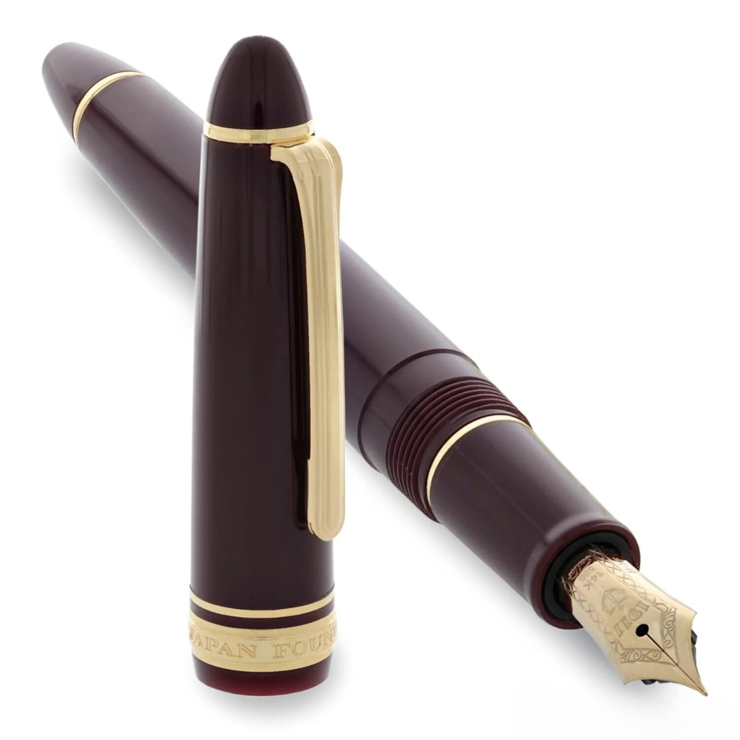Sailor 1911S 14k Nib Fountain Pen - Maroon with Gold Accent [Pre-Order] — barrel detail
