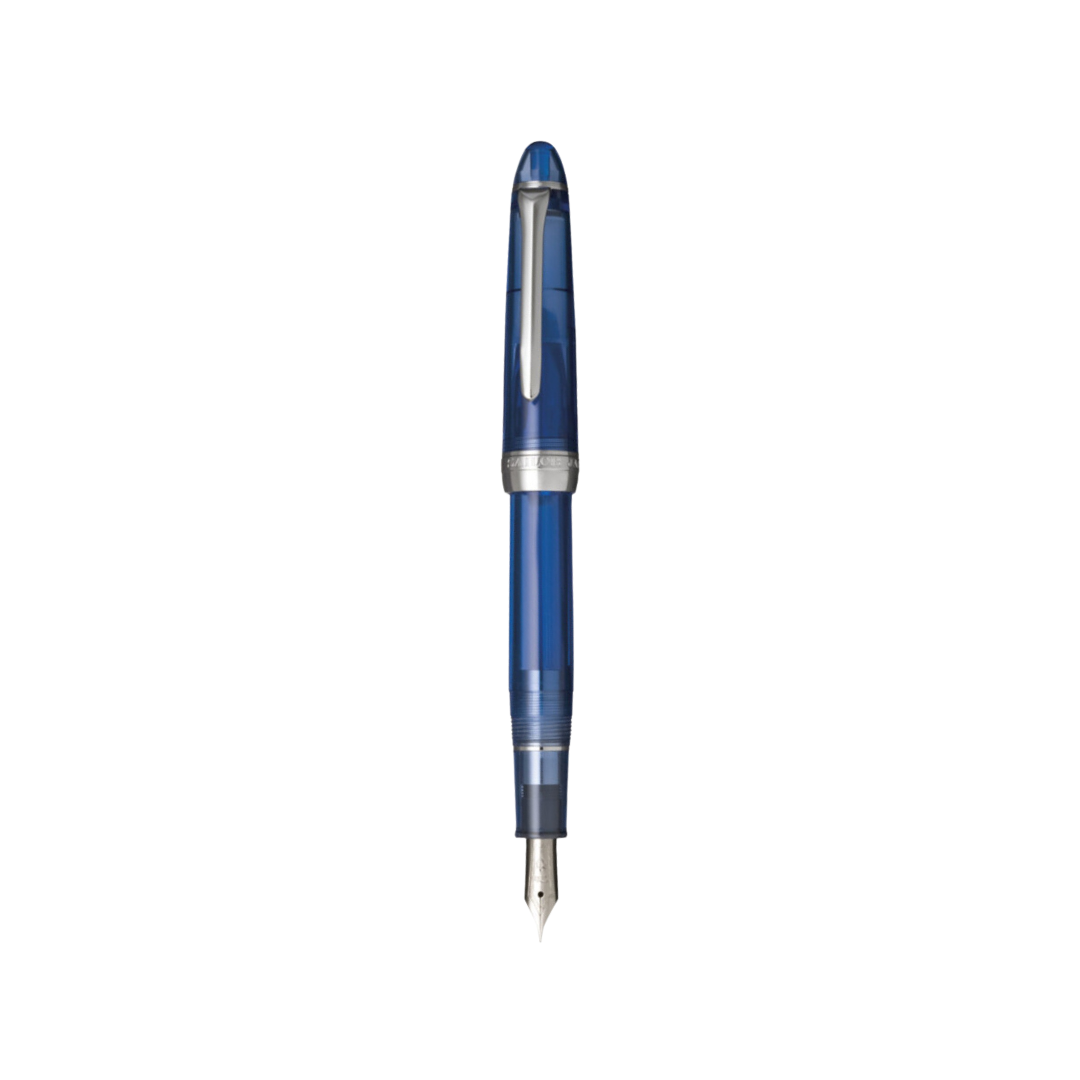 Sailor Shikiori Steel Nib Fountain Pen - Summer Uchimizu [Pre-Order] — uncapped with cap posted