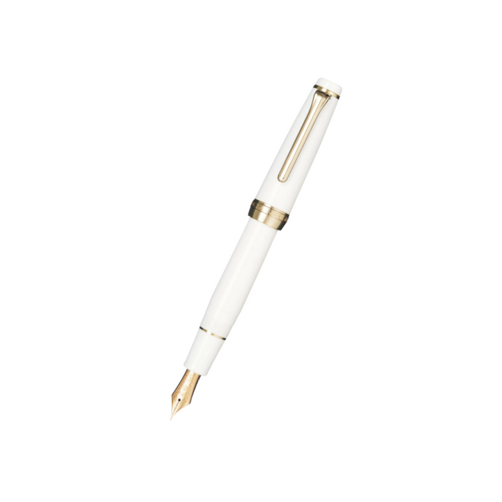 Sailor Professional Gear 21k Nib Fountain Pen - White with Pink Gold Accent [Pre-Order] — capped