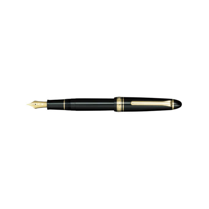 Sailor 1911S 14k Nib Fountain Pen - Black with Gold Accent [Pre-Order] — writing at an angle