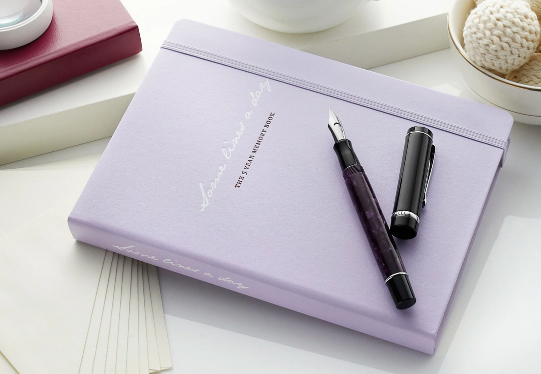 Leuchtturm1917 Some Lines A Day A5 Medium Hardcover Notebook - Lilac — ruling detail
