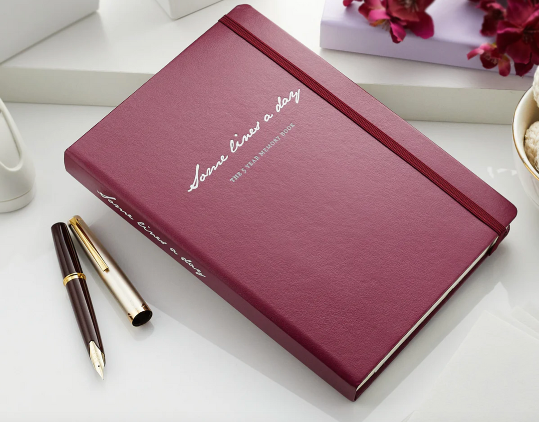 Leuchtturm1917 Some Lines A Day A5 Medium Hardcover Notebook - Port Red — ruling detail