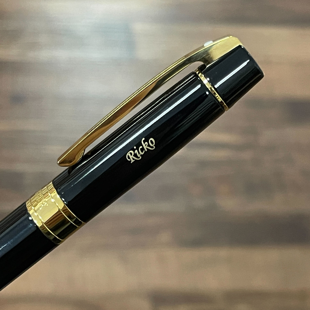 Sheaffer 300 E9325 Glossy Black with Gold Trims Rollerball Pen (WW30) — Sheaffer rollerball pen — fluid gel ink writing instrument, at Cityluxe Singapore