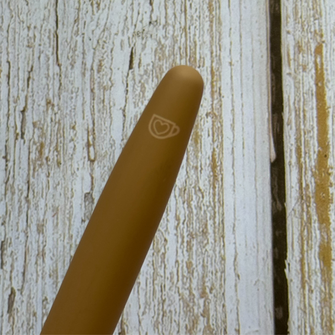 Sheaffer VFM E9428 Coffee Edition Matt Brown With Regal Brown PVD Trims Rollerball Pen (WW31 Coffee) — flat lay