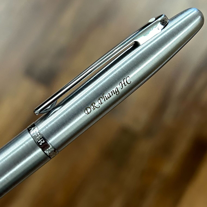 Sheaffer  VFM 9426 Brushed Chrome  With Chrome Trim Rollerball Pen (WW31) — Sheaffer rollerball pen — fluid gel ink writing instrument, at Cityluxe Singapore