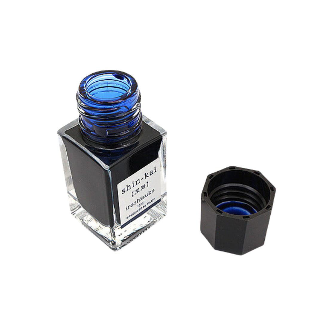 Pilot Iroshizuku 15ml Ink Bottle - Shin-kai (Blue Grey) — cap detail