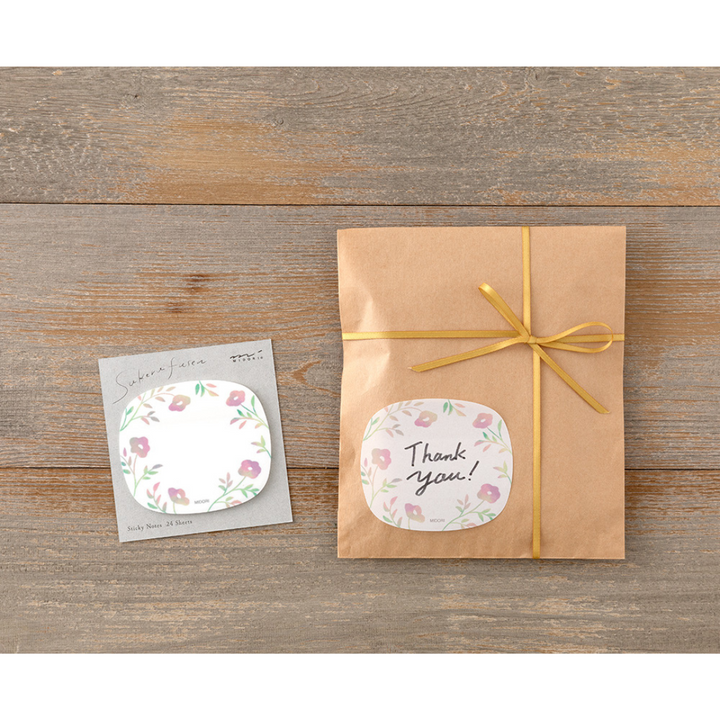 Midori Sticky Notes - Transparency Flower Pink — close-up