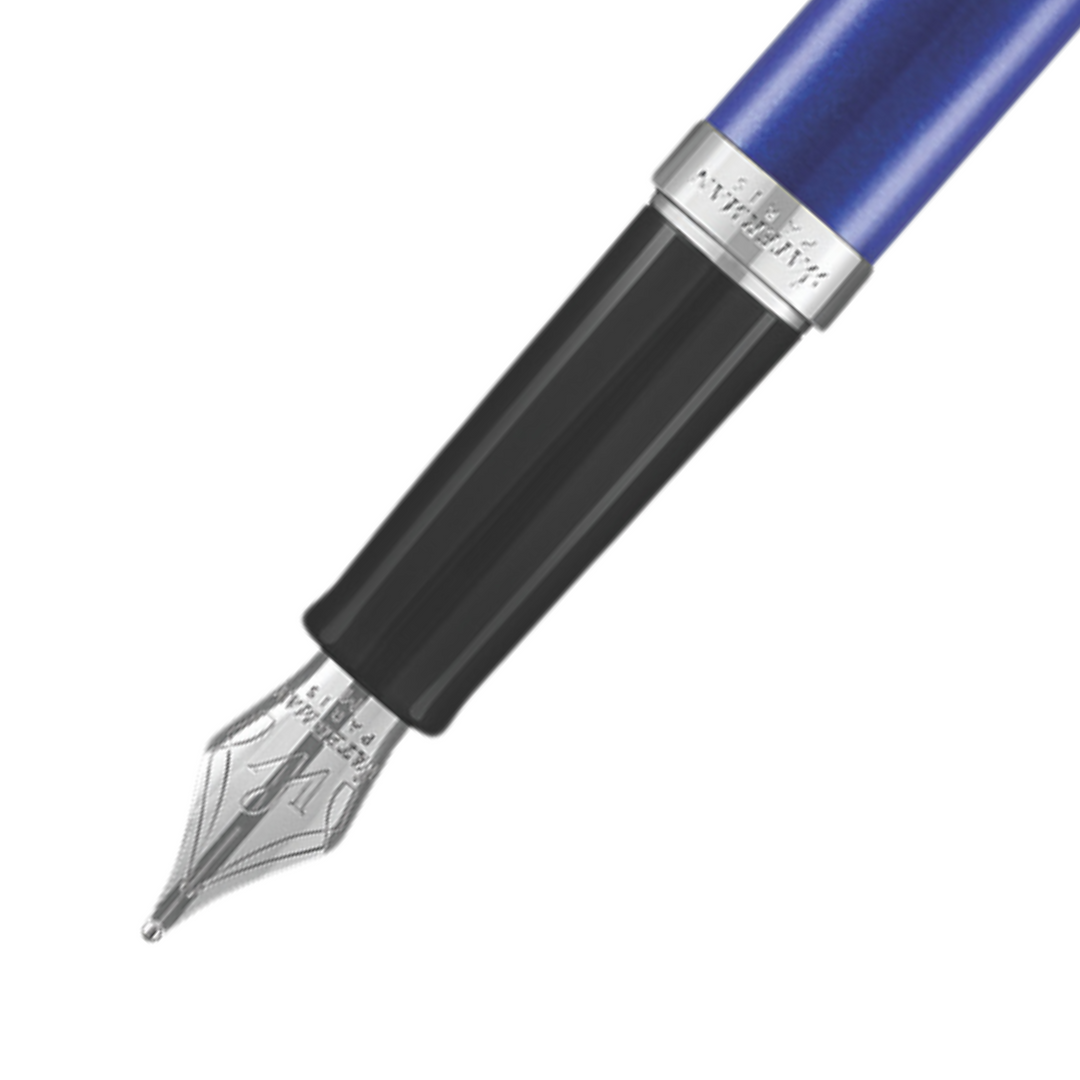 Waterman Hemisphere 18 Bright Blue Fountain Pen - Medium — nib close-up