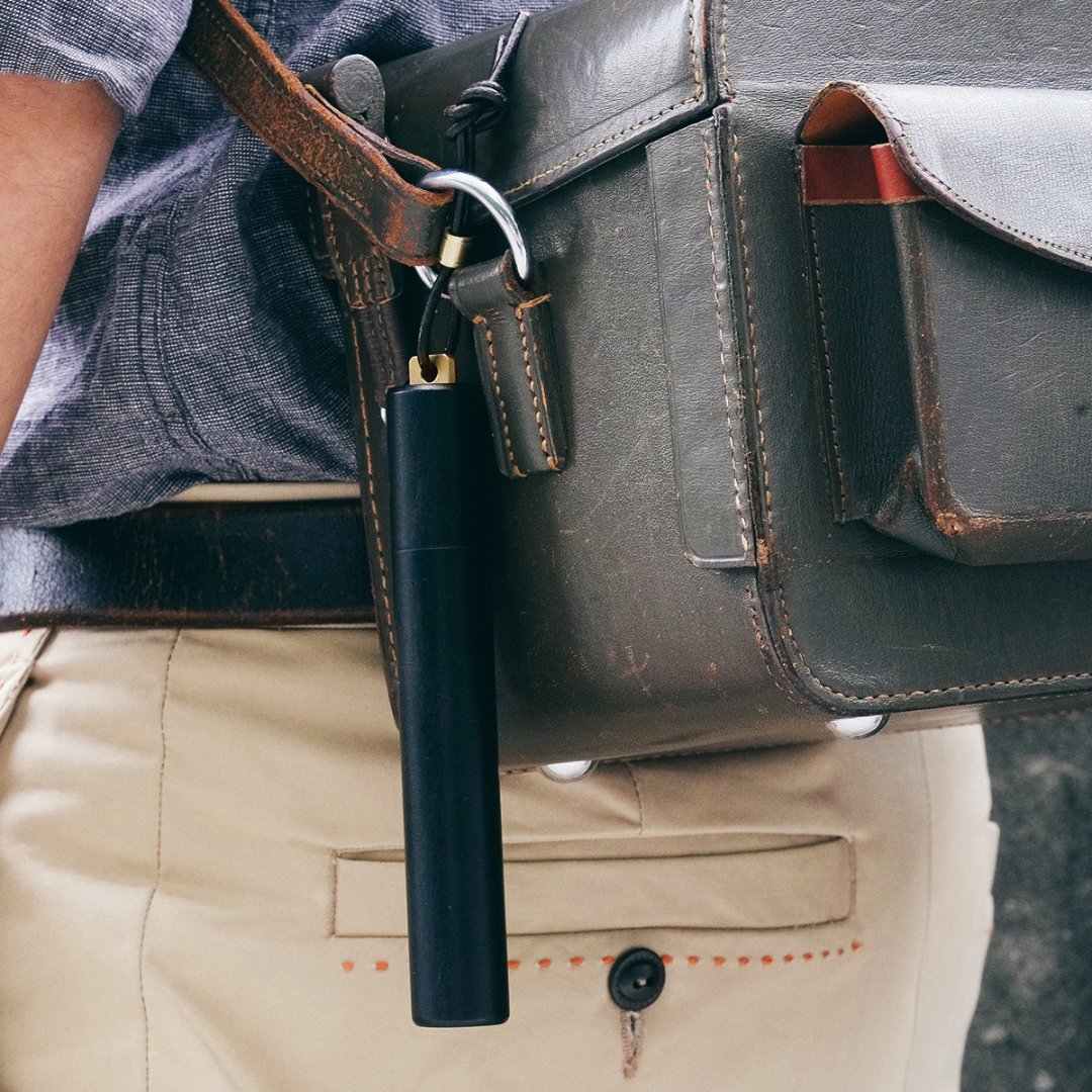 Ystudio Classic Revolve Portable Fountain Pen - Brassing — flat lay