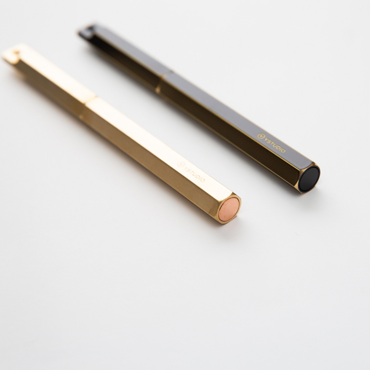 Ystudio Classic Revolve Portable Fountain Pen - Brassing — flat lay
