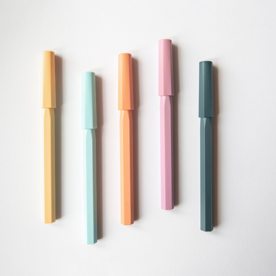 Ystudio Glamour Evolve-Ocean Sustainable Rollerball Pen - Sea Indigo — barrel detail