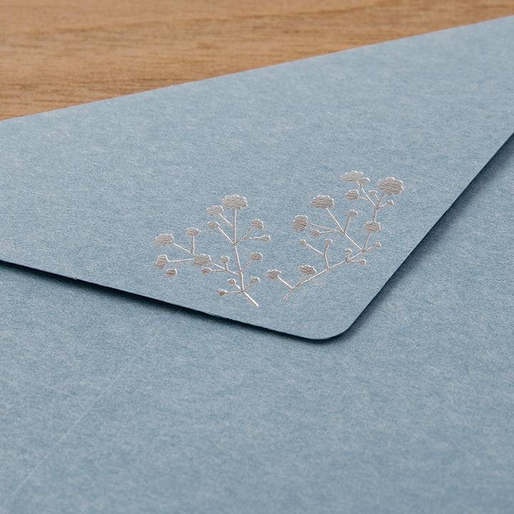Midori Letter Set 508 Foil-stamped Envelopes Gypsophila / Baby’s Breath — side view