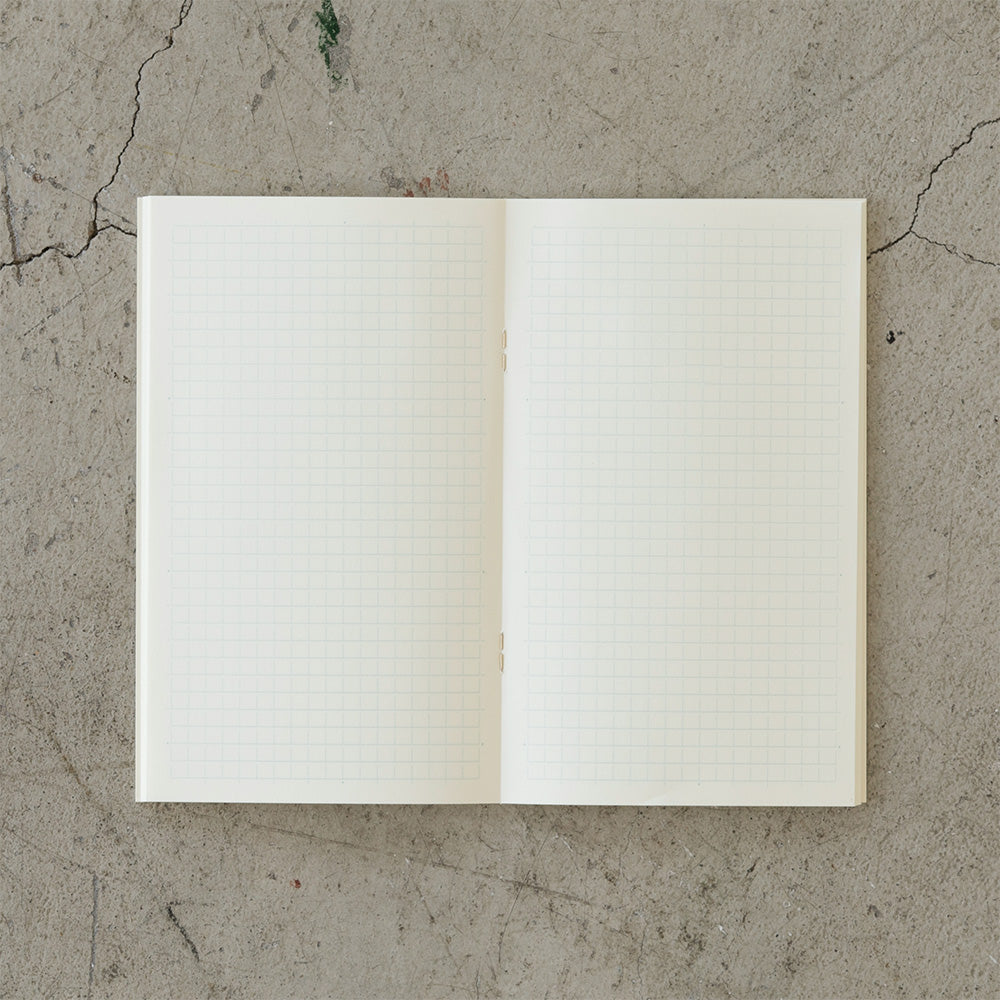 MD Notebook Light <B6 Slim> Grid 3pcs — spine view