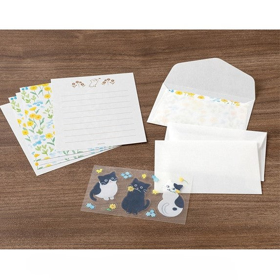 Midori Mini Letter Paper & Envelopes with Stickers 943 For You Cat — side view
