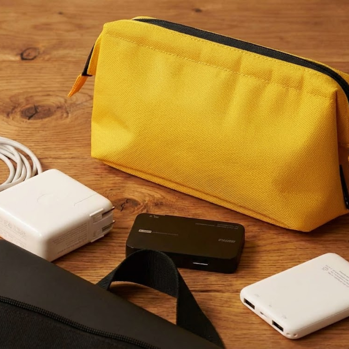 nähe Soft Gadget Pouch S - Black — detail view