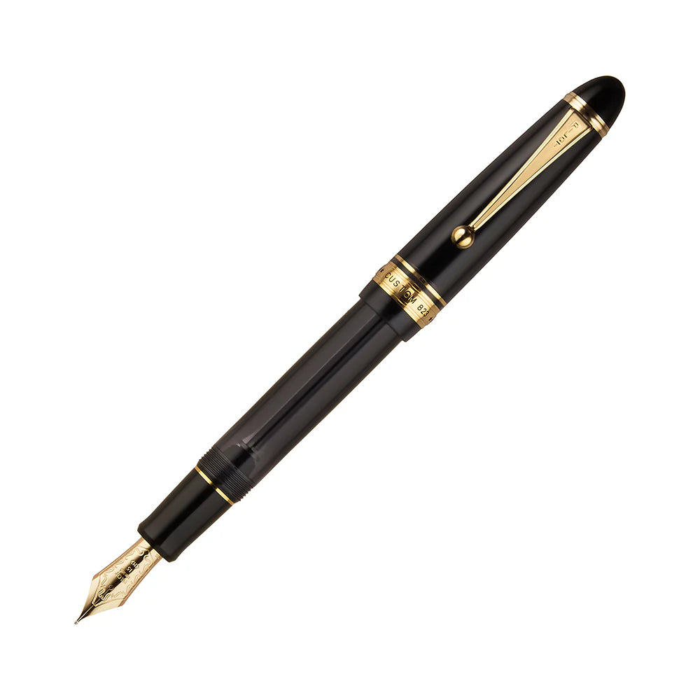 Pilot Fountain Pen "CUSTOM 823" Set - Black — capped