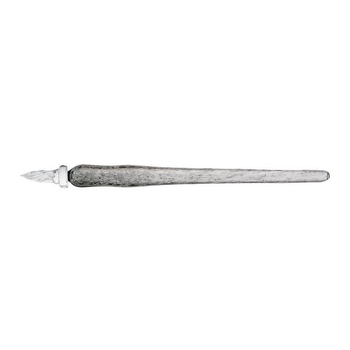 Matsubokkuri Tsubutsubu Glass Fountain Pen - Clear Black — nib close-up