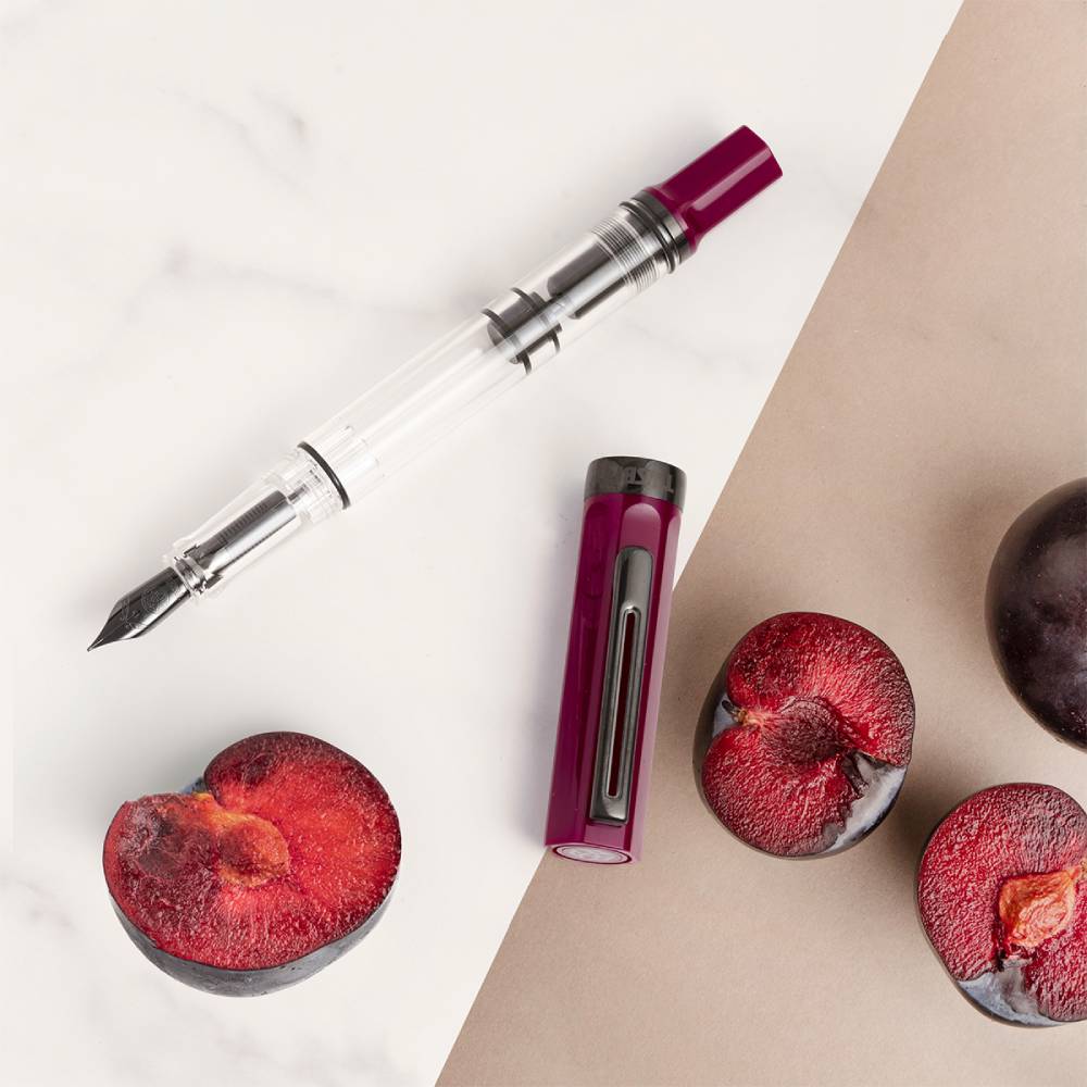 TWSBI ECO Fountain Pen Plum with Onyx – Transparent piston-filler with plum cap and black trim