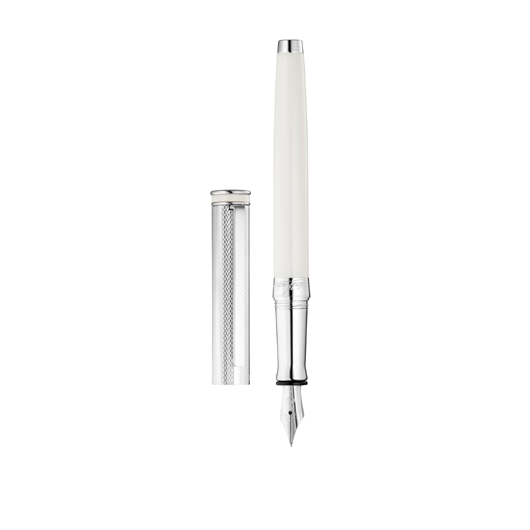 Waldman Edelfeder Fountain Pen - Champagne White Medium Steel Nib — nib close-up