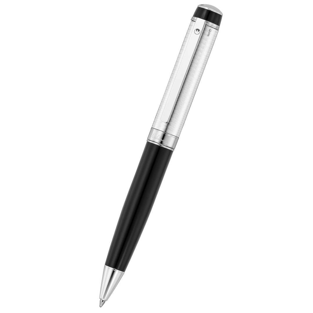 Waldmann Grandeur Series Black — nib close-up
