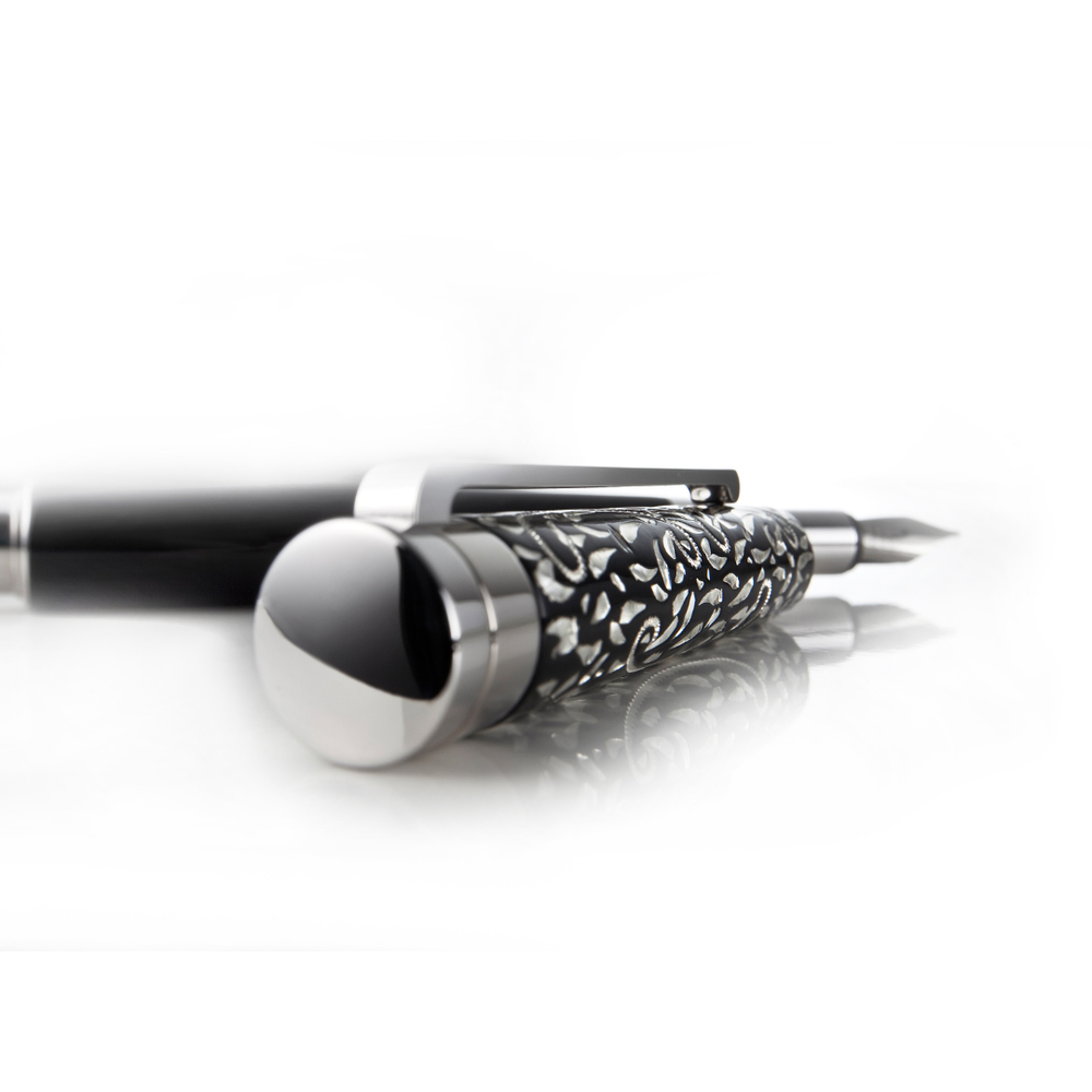 Waldmann Xetra Vienna Fountain Pen - Black Medium Steel Nib — uncapped with cap posted