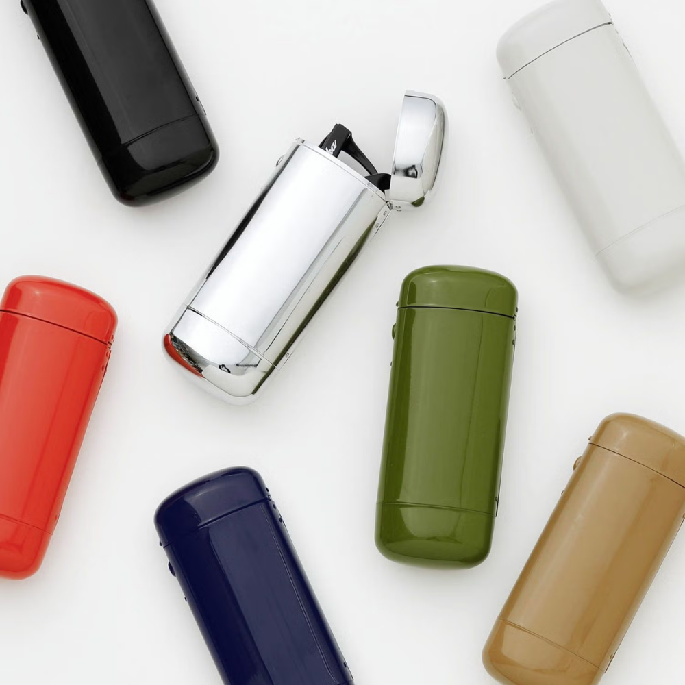 Hightide in the bag Glasses Case - Silver — in use