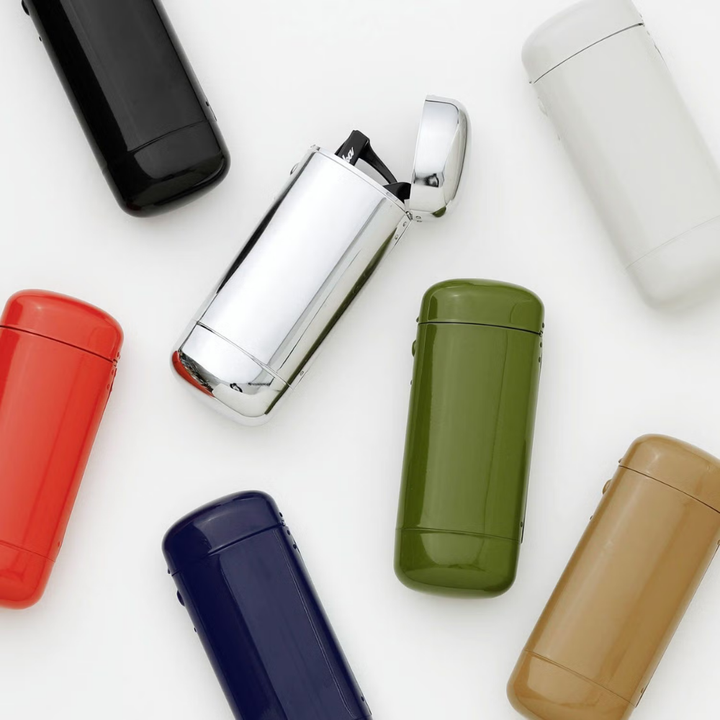 Hightide in the bag Glasses Case - Silver — in use