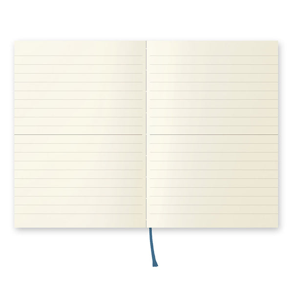 MD Notebook A6 - Lined — ruling detail