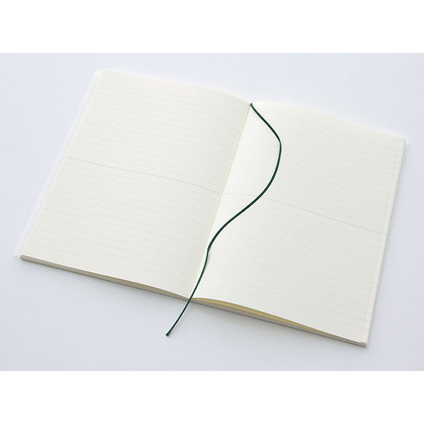 MD Notebook A5 - Lined — pocket detail