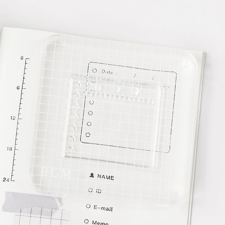 BGM Acrylic Block Grid L — in use