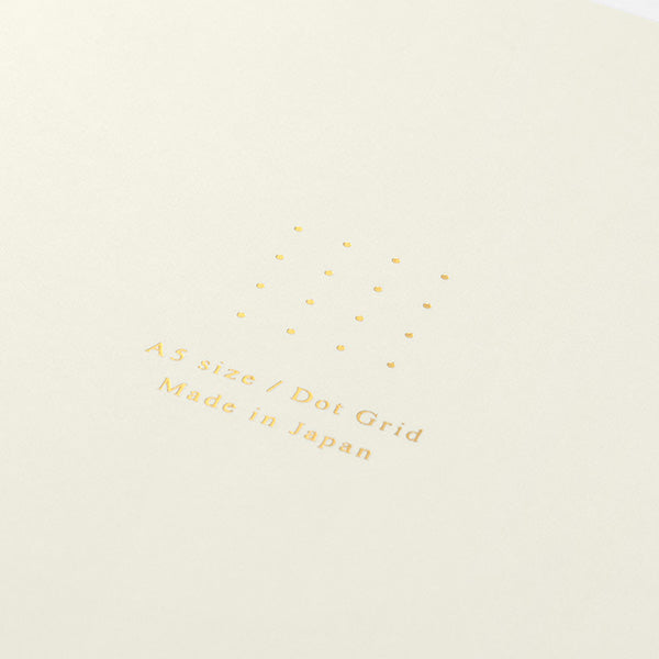 Midori Colour Notebook A5 - Dot Grid — pocket detail