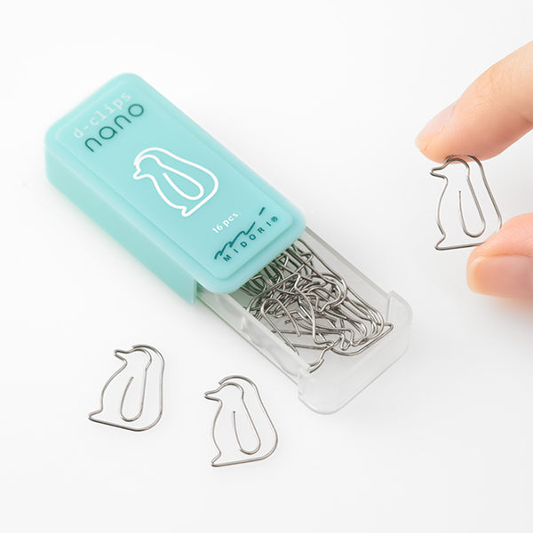 Midori D-Clips Nano Penguin — with packaging