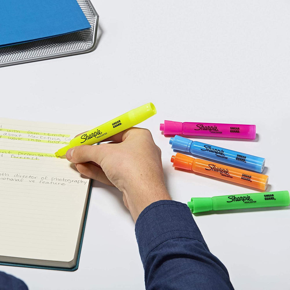 Sharpie Tank Highlighter (Pack of 2) — side view