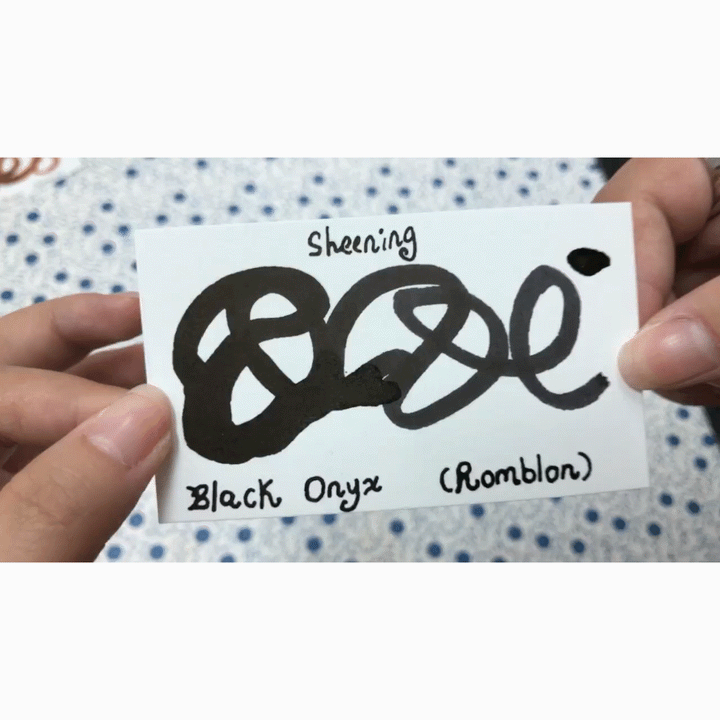 Vinta Inks 30ml Ink Bottle Black Onyx (Romblon 1582) — cap detail