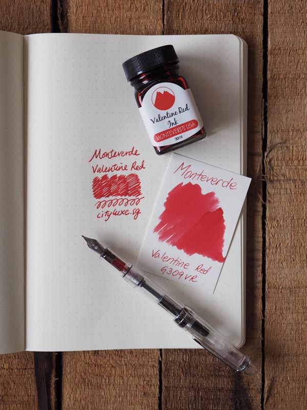Monteverde 30ml Ink Bottle Valentine Red — cap detail