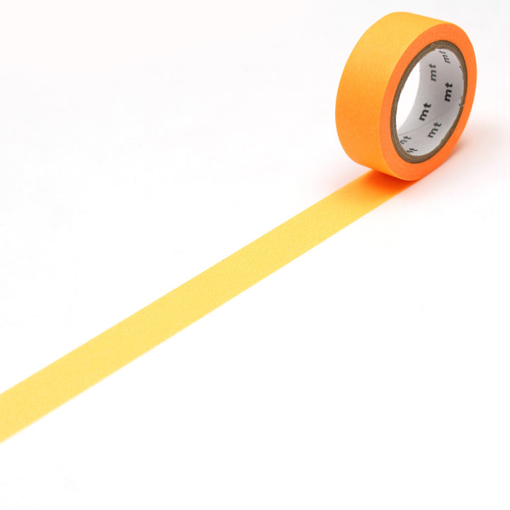 MT Basic Washi Tape - Shocking Orange 7m — pattern detail