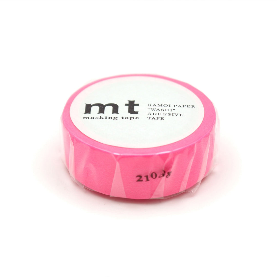 MT Basic Washi Tape - Shocking Pink 7m — applied on surface