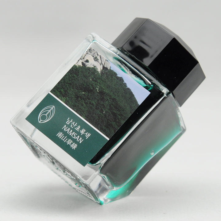 3 Oysters I.COLOR.U 38ml Ink Bottle Namsan — bottle at angle