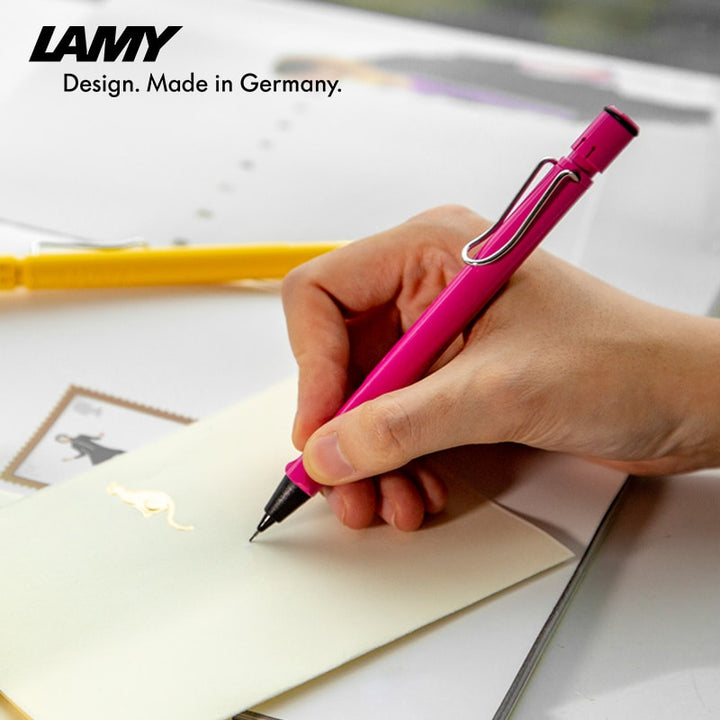 Lamy Safari Mechanical Pencil Green — writing at an angle